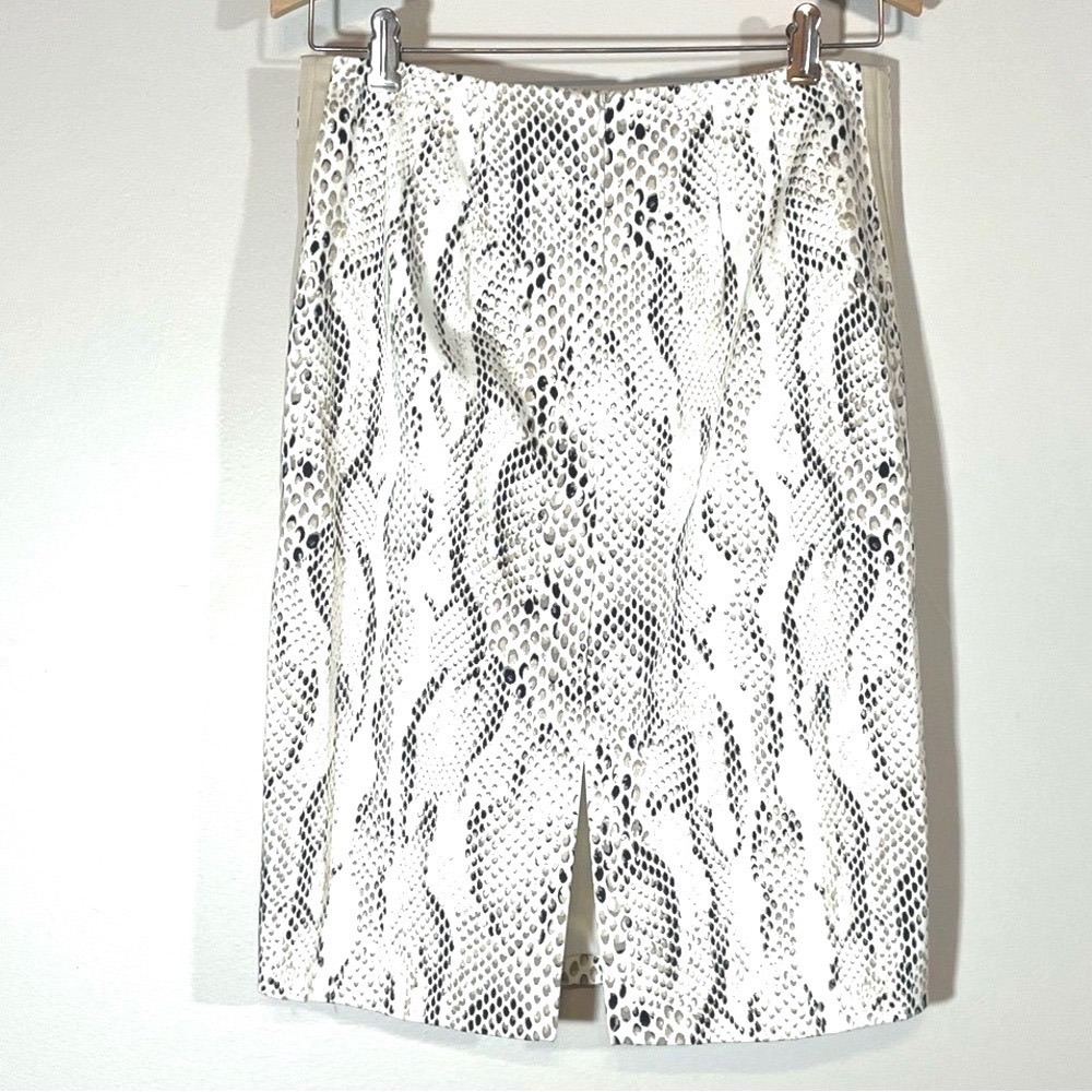 White House Black Market Snakeskin Print Pencil‎ Skirt 4 White Gray - Picture 3 of 8